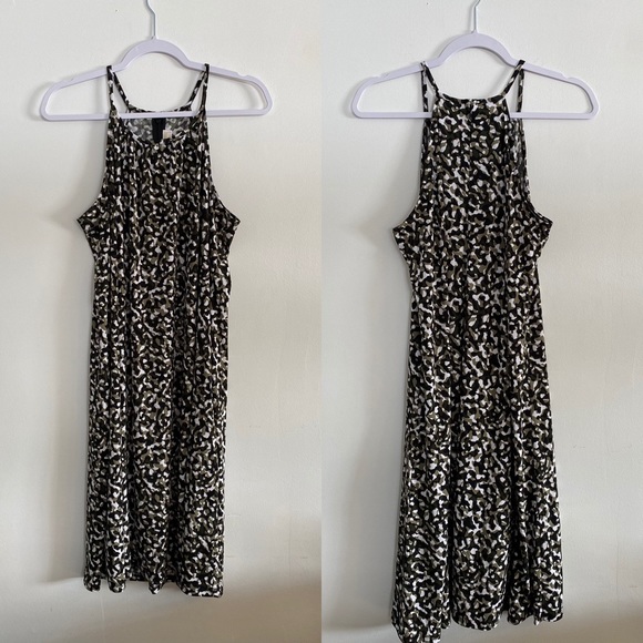 MICHAEL Michael Kors Dresses & Skirts - 🤎 Michael Kors Sleeveless Camo Print Dress